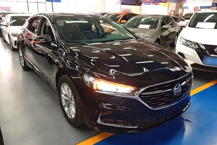 Used Buick LaCrosse 2021 552T Luxury Version Front Right 45 Deg