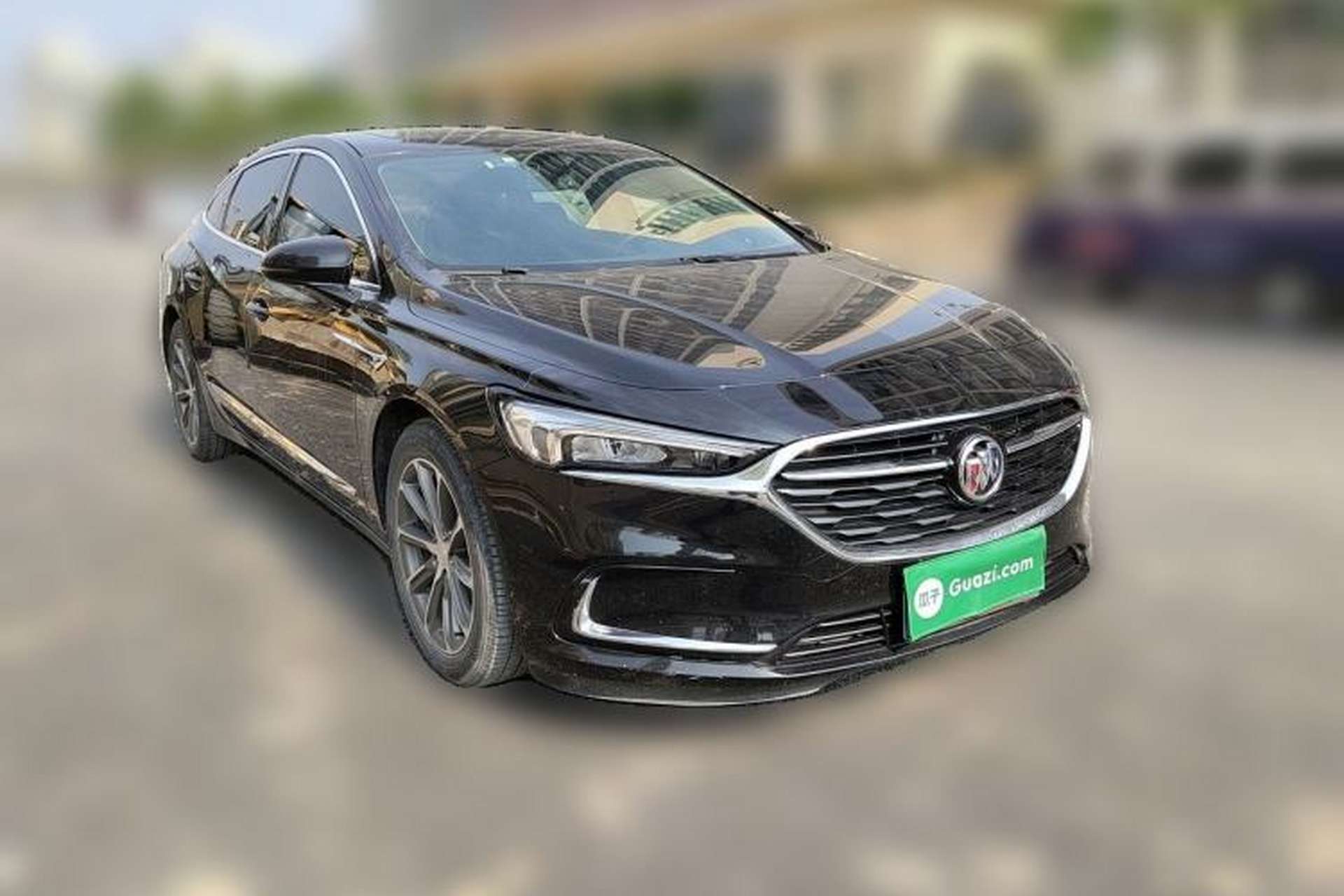 Used Buick LaCrosse 2021 652T Luxury Model Front Right 45 Deg