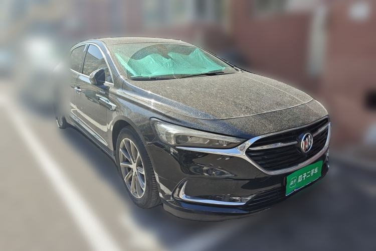 Used Buick LaCrosse 2021 652T Luxury Model Front Right 45 Deg