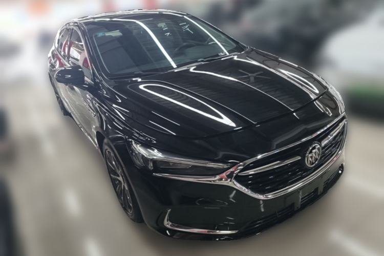 Used Buick LaCrosse 2021 652T Luxury Model Front Right 45 Deg