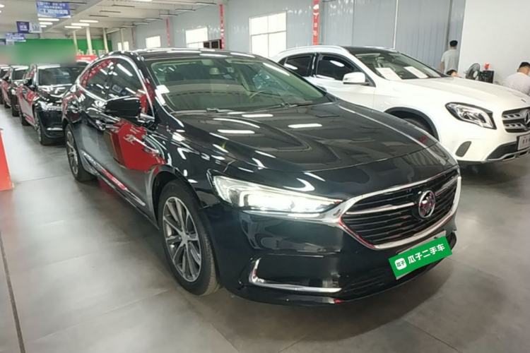 Used Buick LaCrosse 2021 652T Luxury Model Front Right 45 Deg