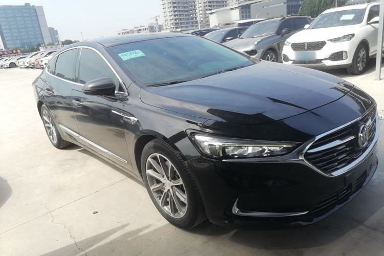 Used Buick LaCrosse 2021 652T Luxury Model Front Right 45 Deg