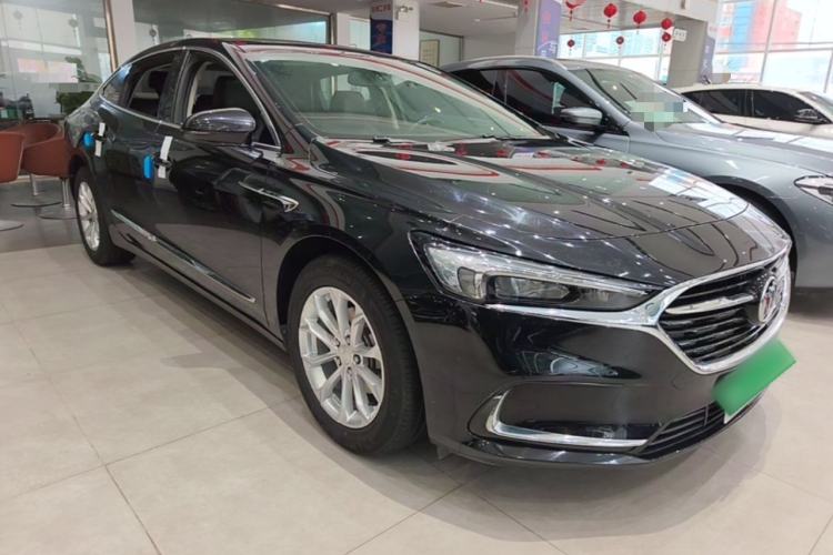 Used Buick LaCrosse 2021 552T Luxury Version Front Right 45 Deg