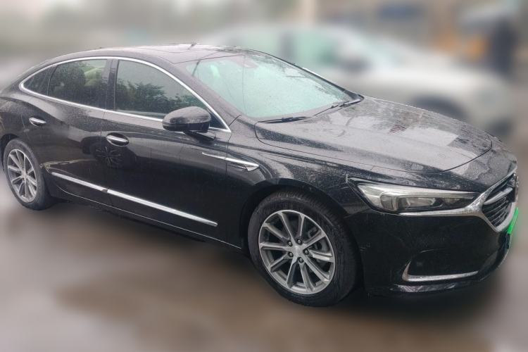 Used Buick LaCrosse 2021 652T Premium Edition Front Right 45 Deg