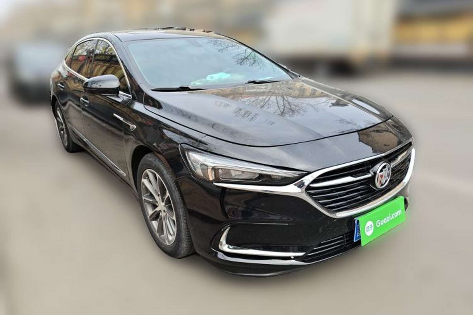 Used Buick LaCrosse 2021 652T Luxury Model Front Right 45 Deg