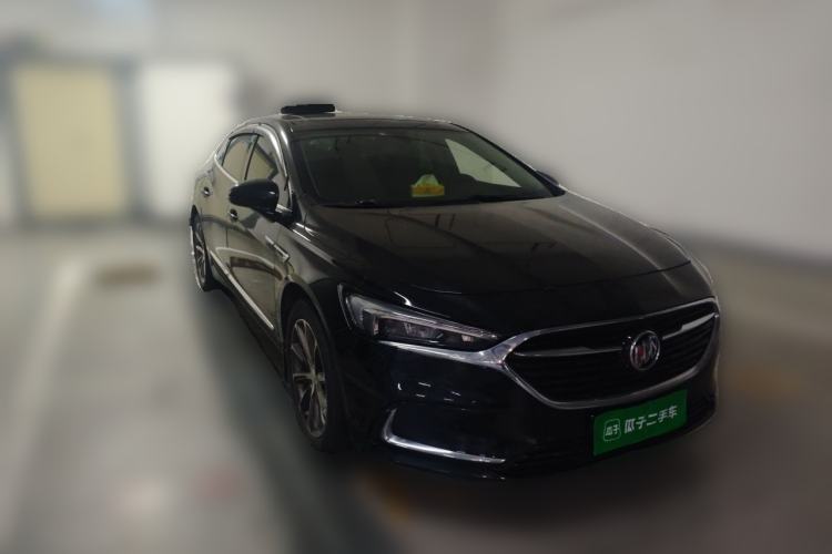 Used Buick LaCrosse 2021 652T Luxury Model Front Right 45 Deg