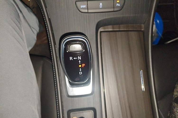 Used Buick LaCrosse 2021 652T Luxury Model Gear Lever