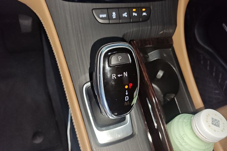 Used Buick LaCrosse 2021 652T Premium Edition Gear Lever
