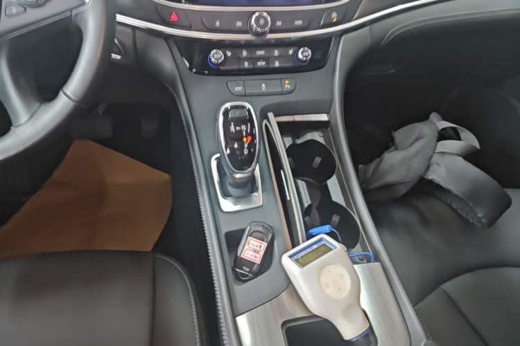 Used Buick LaCrosse 2021 652T Luxury Model Gear Lever