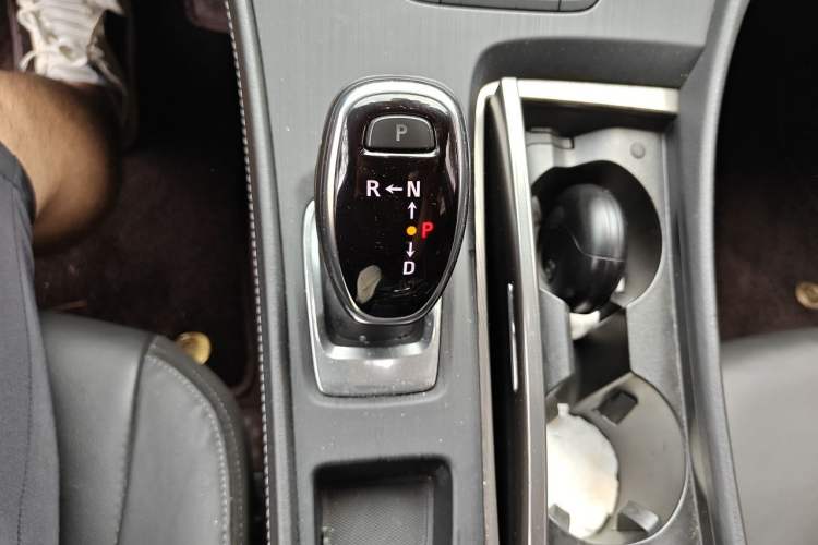 Used Buick LaCrosse 2021 652T Luxury Model Gear Lever