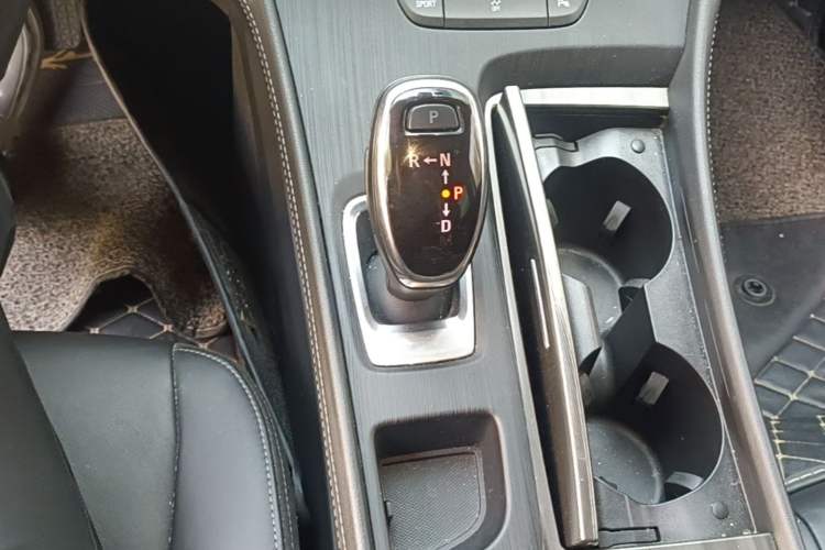 Used Buick LaCrosse 2021 652T Luxury Model Gear Lever
