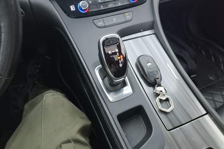 Used Buick LaCrosse 2021 652T Luxury Model Gear Lever