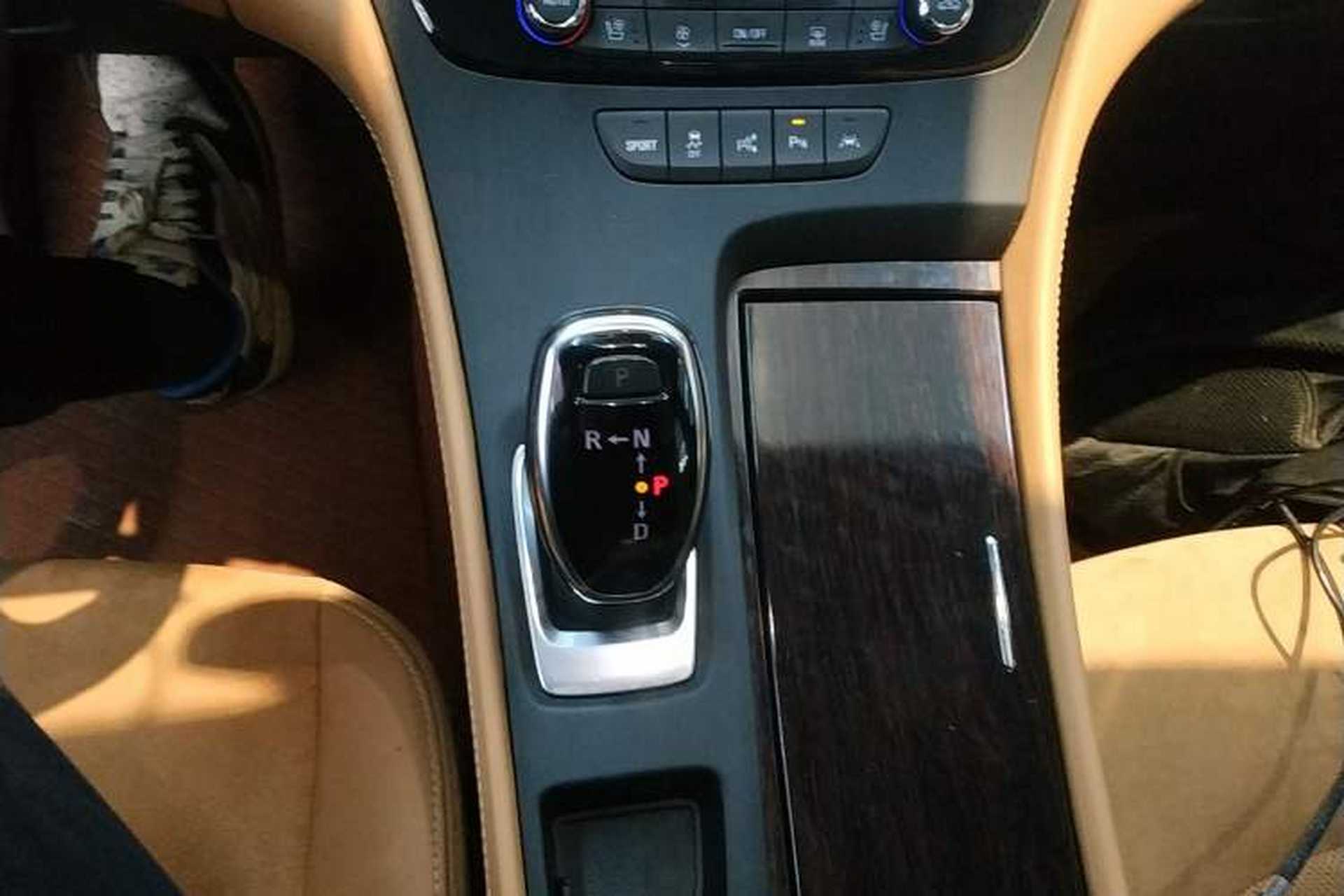 Used Buick LaCrosse 2021 652T Premium Edition Gear Lever