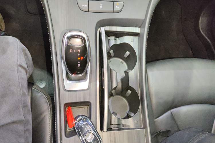Used Buick LaCrosse 2021 652T Luxury Model Gear Lever
