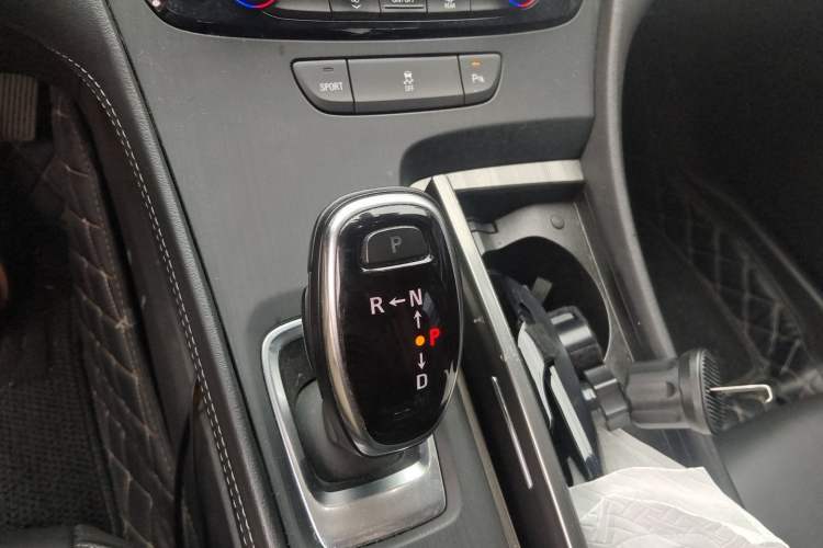 Used Buick LaCrosse 2021 652T Luxury Model Gear Lever
