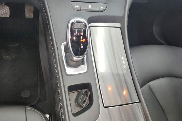 Used Buick LaCrosse 2021 652T Luxury Model Gear Lever