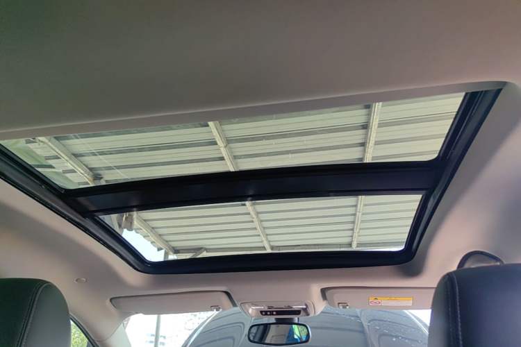 Used Buick LaCrosse 2021 652T Luxury Model Headliner