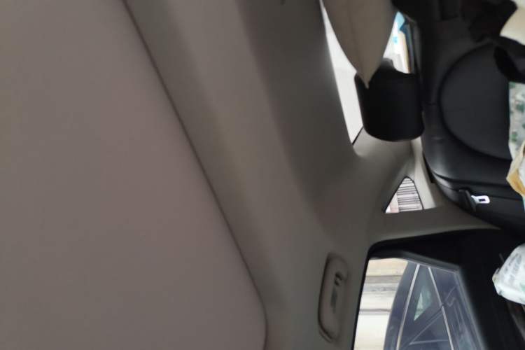 Used Buick LaCrosse 2021 652T Luxury Model Headliner