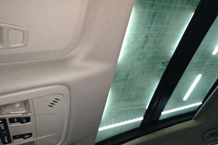Used Buick LaCrosse 2021 552T Luxury Version Headliner