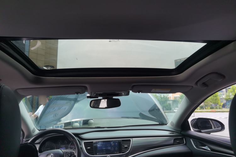 Used Buick LaCrosse 2021 652T Luxury Model Headliner