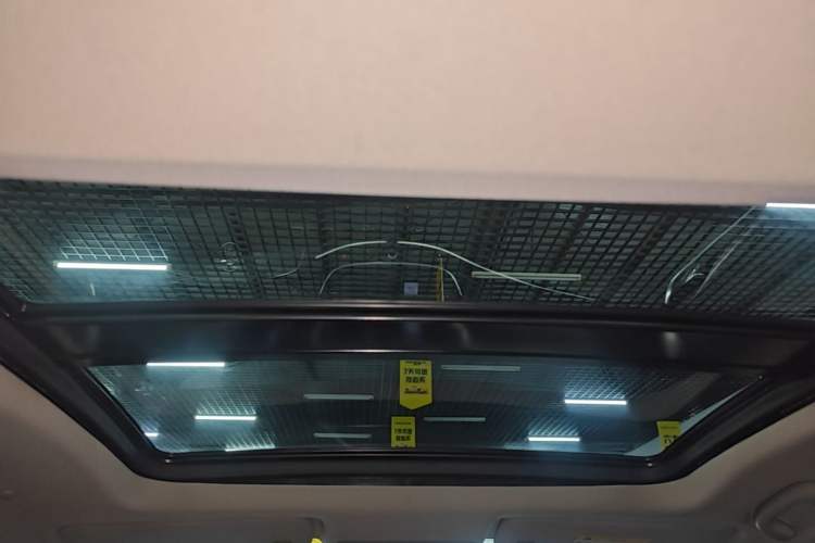 Used Buick LaCrosse 2021 652T Luxury Model Headliner