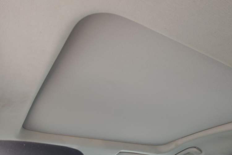 Used Buick LaCrosse 2021 652T Luxury Model Headliner