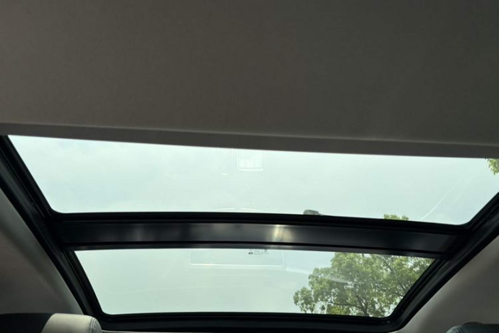 Used Buick LaCrosse 2021 652T Luxury Model Headliner