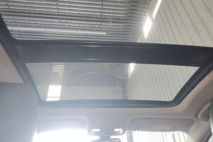Used Buick LaCrosse 2021 652T Luxury Model Headliner