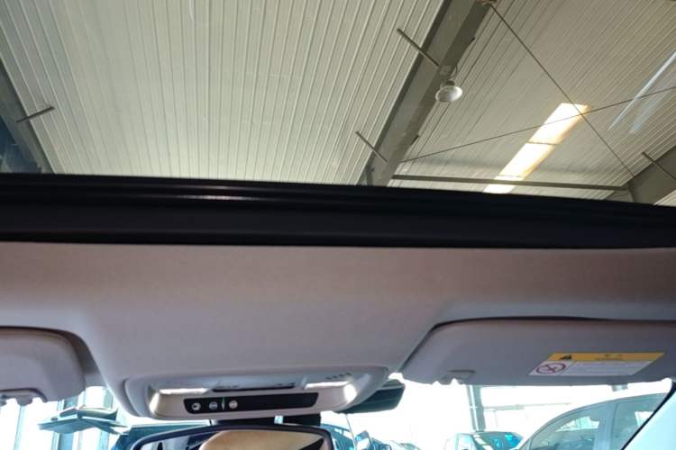 Used Buick LaCrosse 2021 552T Luxury Version Headliner
