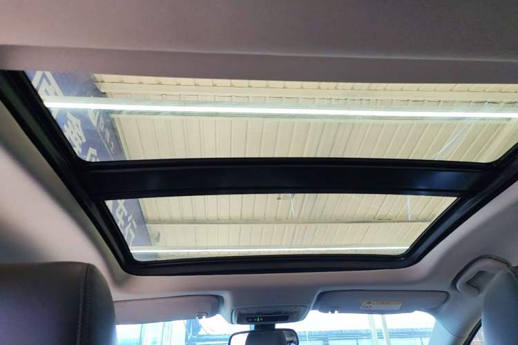 Used Buick LaCrosse 2021 652T Luxury Model Headliner