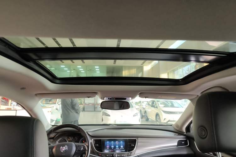 Used Buick LaCrosse 2021 552T Luxury Version Headliner