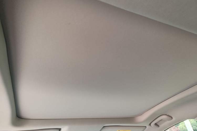 Used Buick LaCrosse 2021 652T Luxury Model Headliner