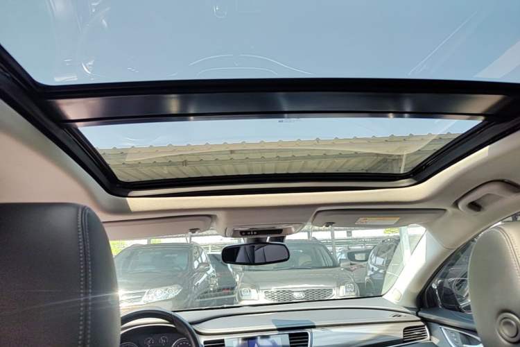 Used Buick LaCrosse 2021 552T Luxury Version Headliner