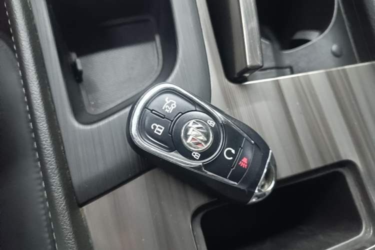 Used Buick LaCrosse 2021 652T Luxury Model Interior 1