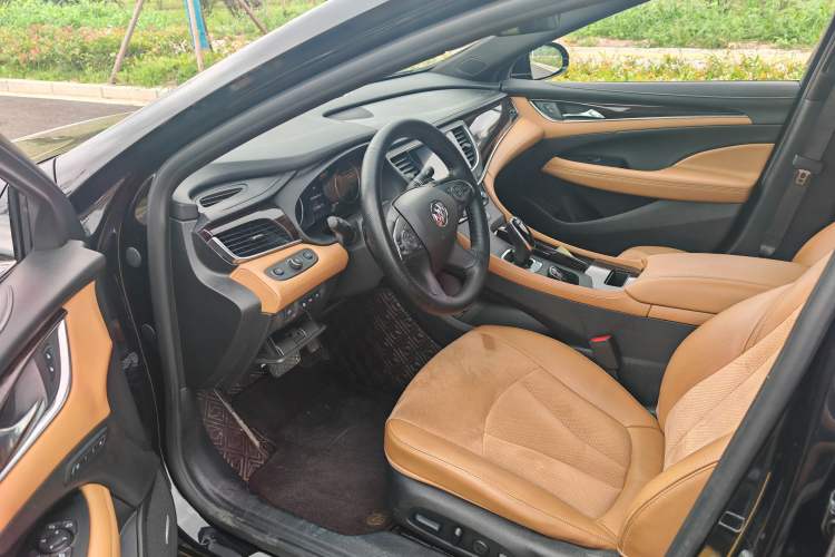 Used Buick LaCrosse 2021 652T Premium Edition Interior 1