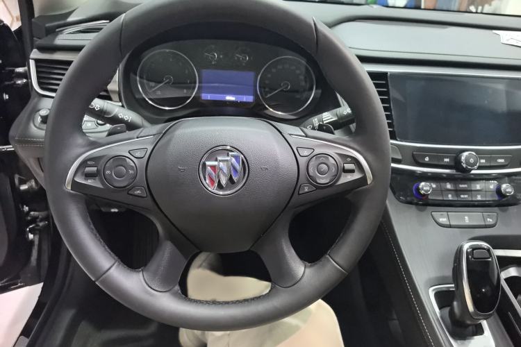 Used Buick LaCrosse 2021 652T Luxury Model Interior 1