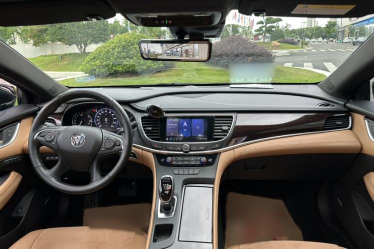 Used Buick LaCrosse 2021 652T Premium Edition Interior 2
