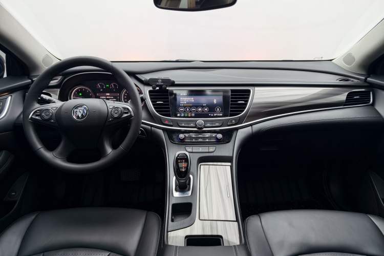 Used Buick LaCrosse 2021 652T Luxury Model Interior 2