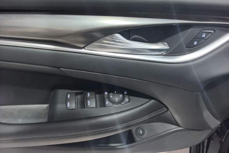 Used Buick LaCrosse 2021 652T Luxury Model Interior 2