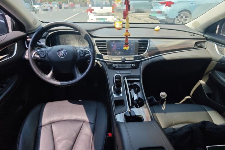 Used Buick LaCrosse 2021 652T Luxury Model Interior 2