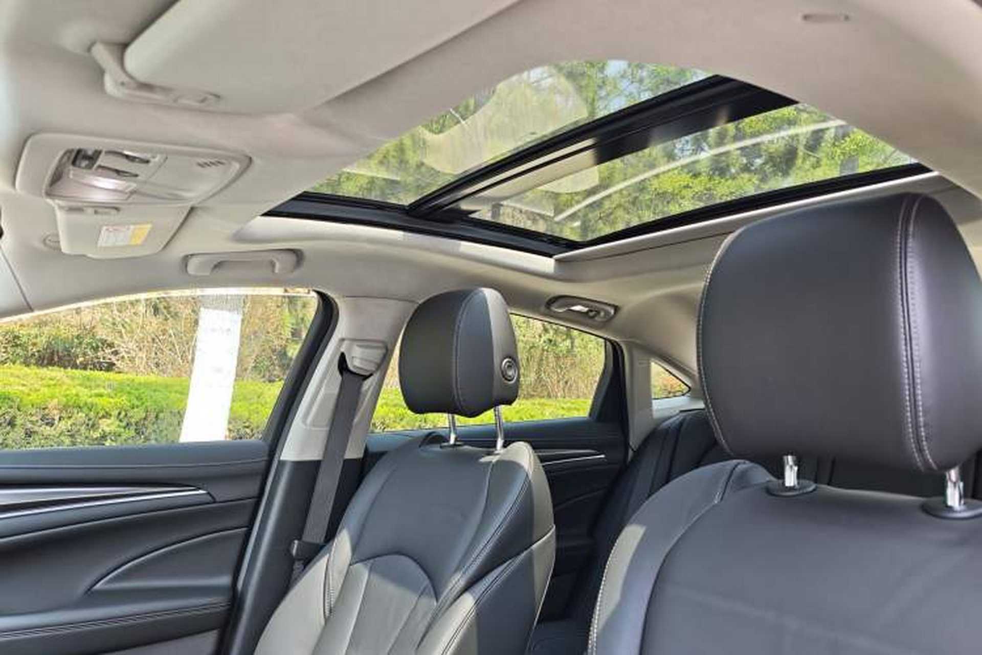Used Buick LaCrosse 2021 652T Luxury Model Interior 3
