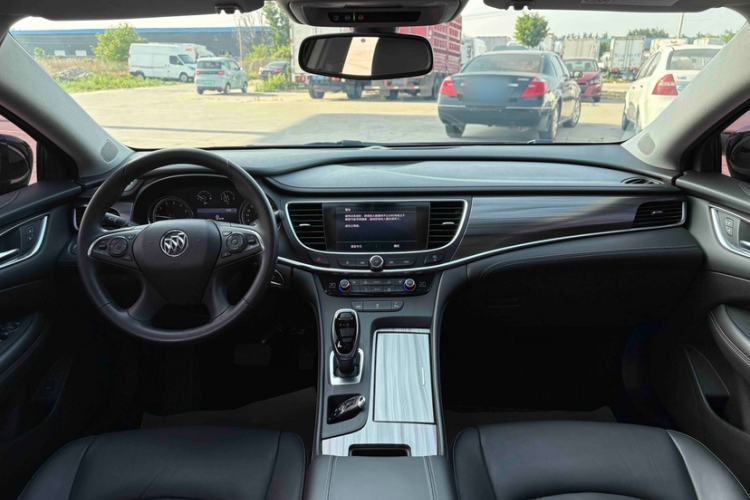 Used Buick LaCrosse 2021 652T Luxury Model Interior 3
