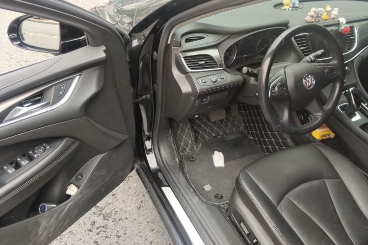 Used Buick LaCrosse 2021 652T Luxury Model Interior 3