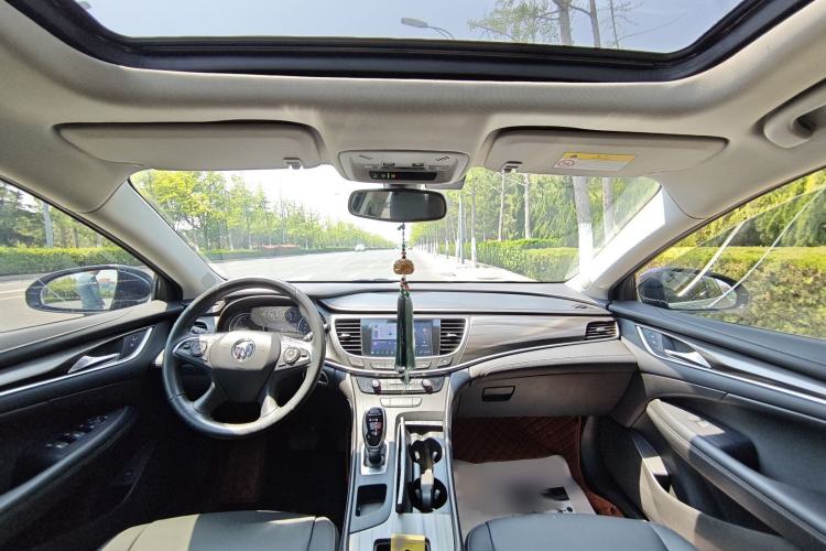 Used Buick LaCrosse 2021 652T Luxury Model Interior 4