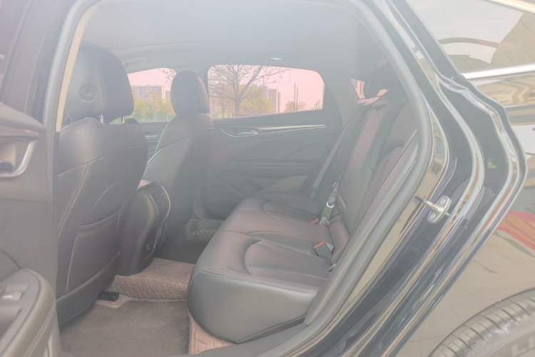 Used Buick LaCrosse 2021 652T Luxury Model Interior 4