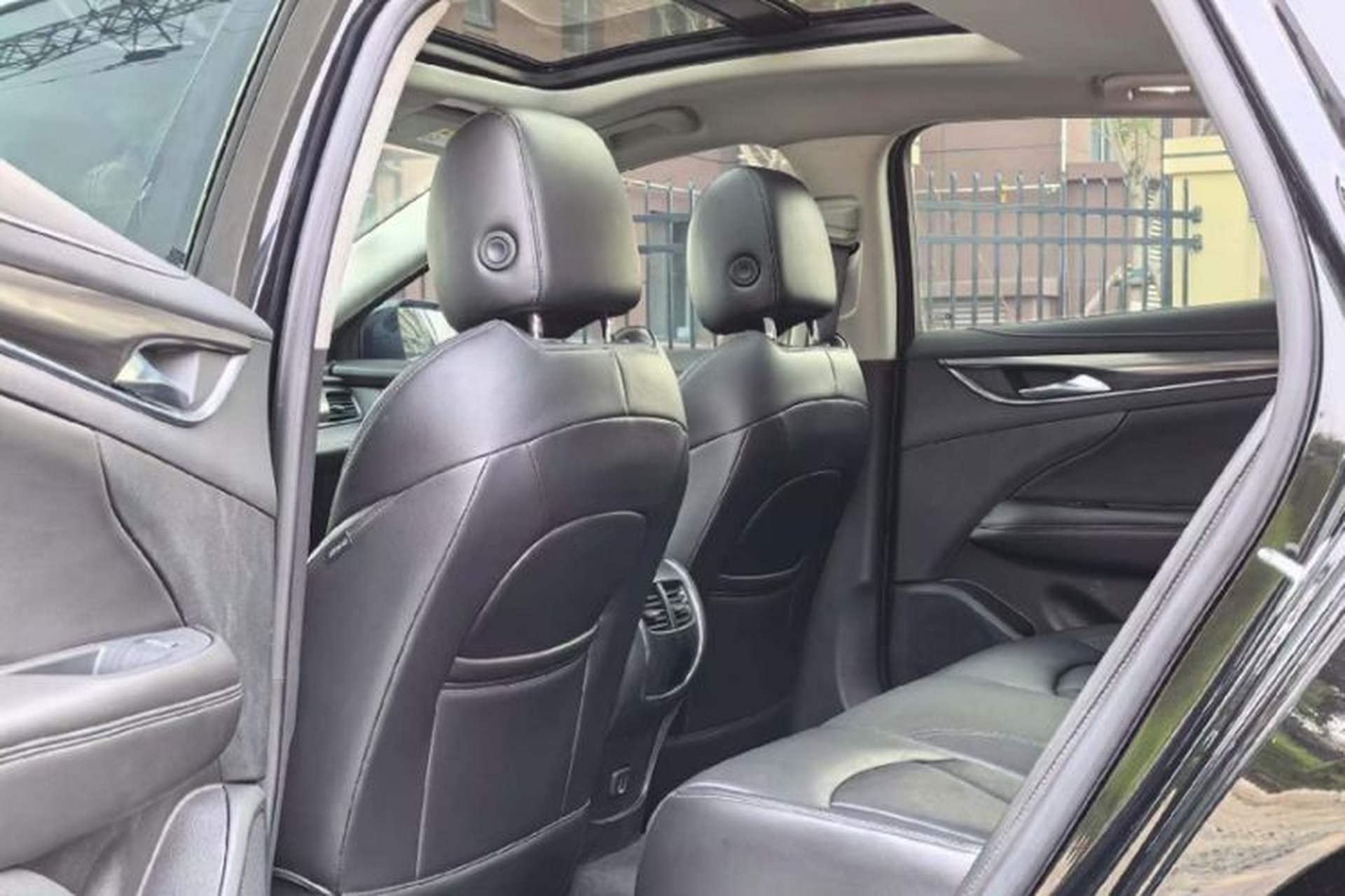 Used Buick LaCrosse 2021 652T Luxury Model Interior 4