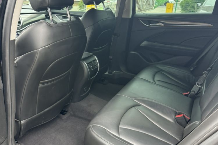 Used Buick LaCrosse 2021 652T Luxury Model Interior 5