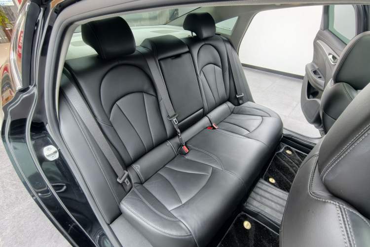 Used Buick LaCrosse 2021 652T Luxury Model Interior 5