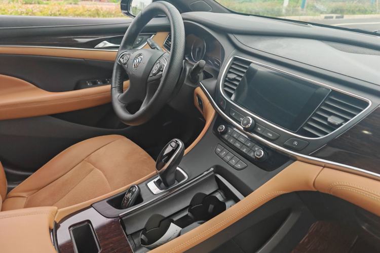 Used Buick LaCrosse 2021 652T Premium Edition Interior 5