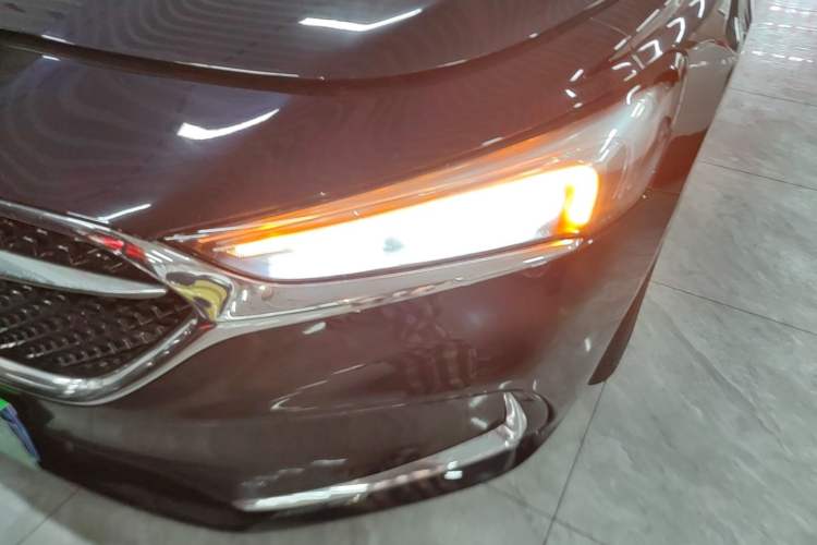 Used Buick LaCrosse 2021 552T Luxury Version Left Front Headlight